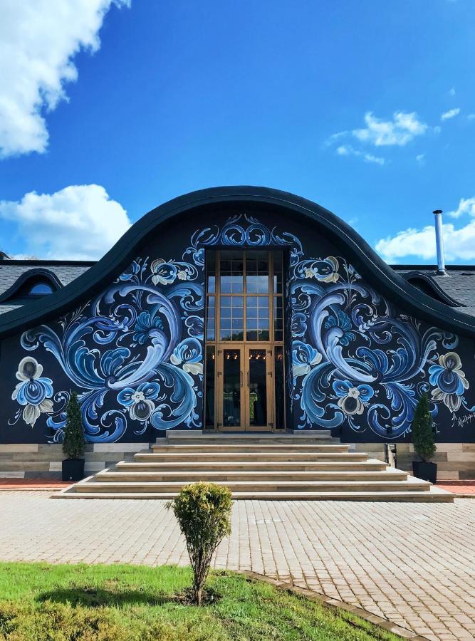 Georg Park Hotel Tarashany 外观 照片