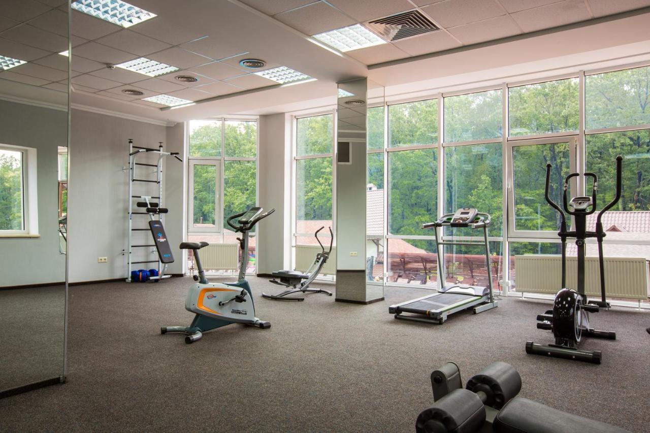 Georg Park Hotel Tarashany 外观 照片